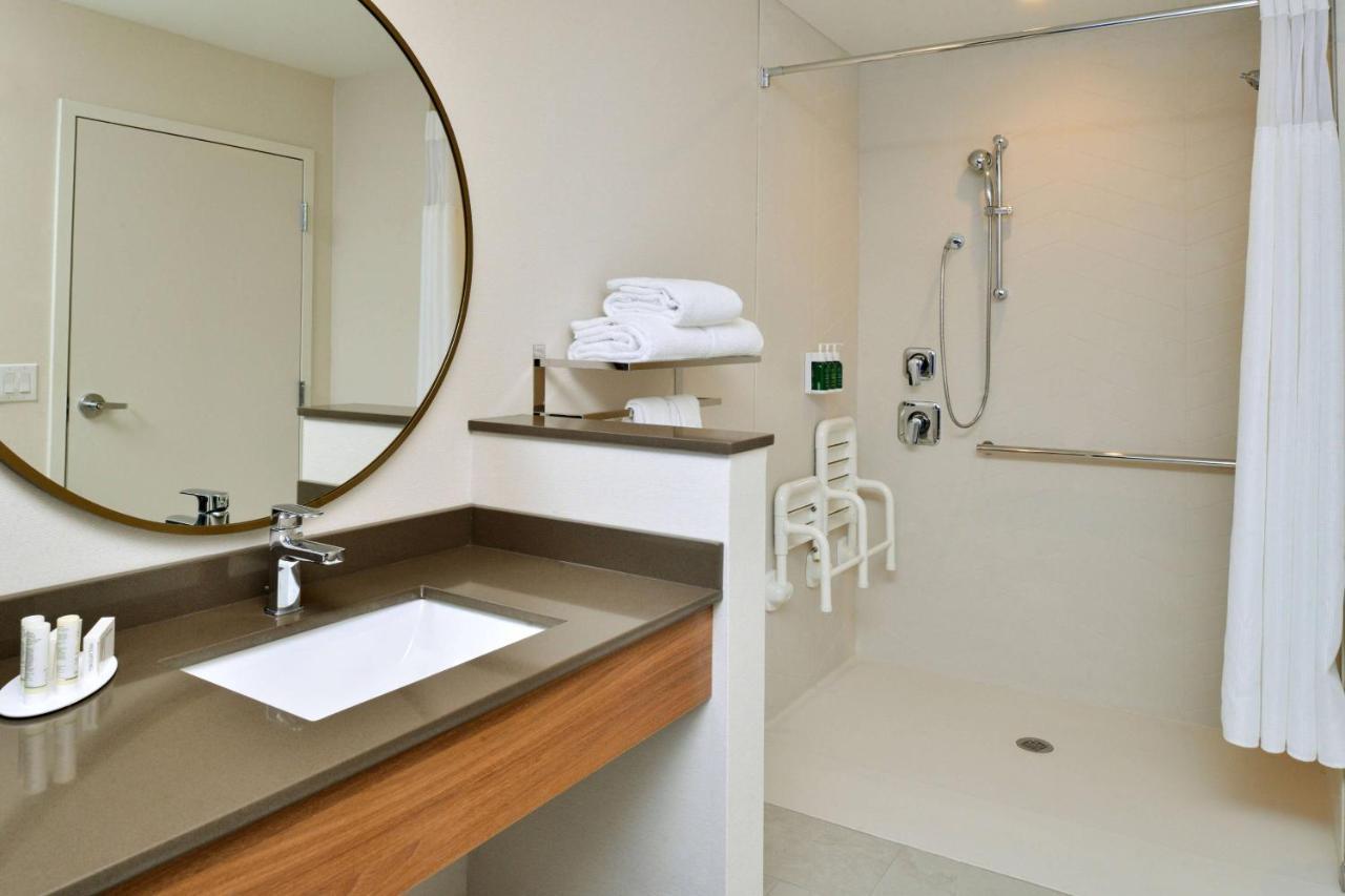 Fairfield Inn & Suites By Marriott Charlotte University Research Park Buitenkant foto