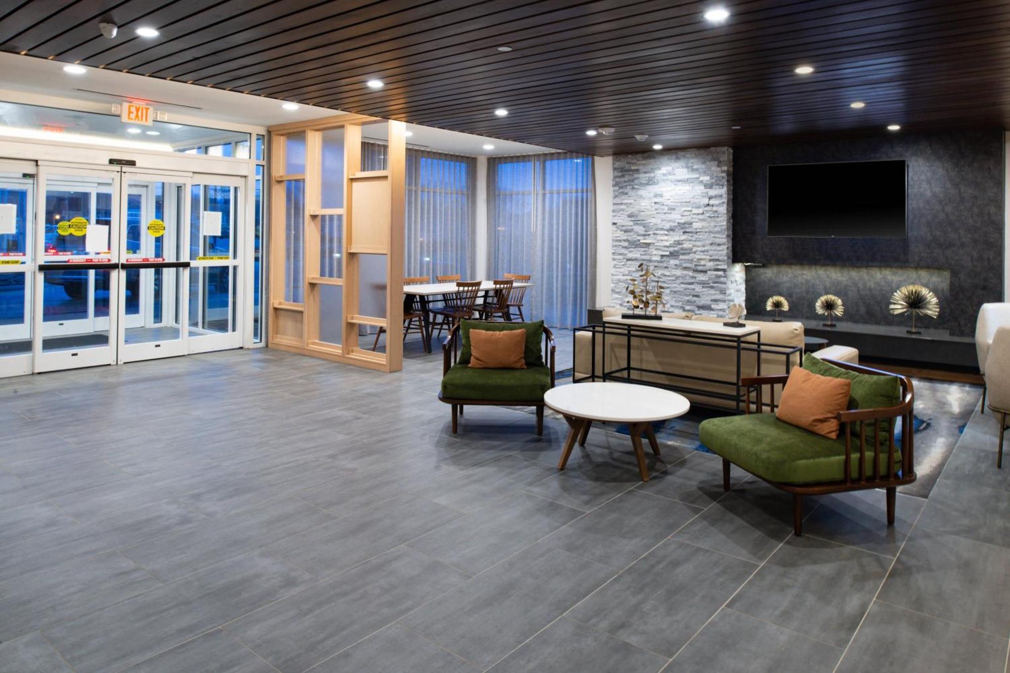 Fairfield Inn & Suites By Marriott Charlotte University Research Park Buitenkant foto