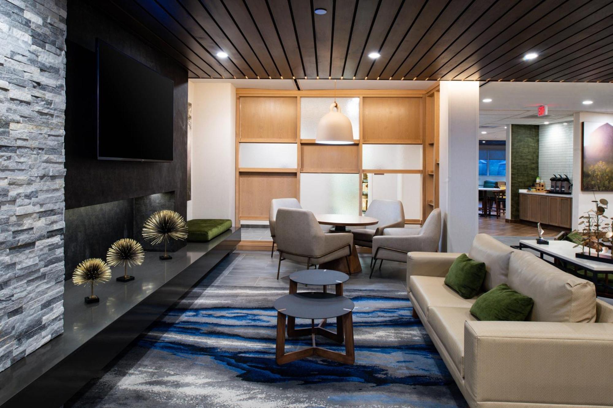 Fairfield Inn & Suites By Marriott Charlotte University Research Park Buitenkant foto